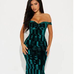 Off Shoulder Velvet Dress